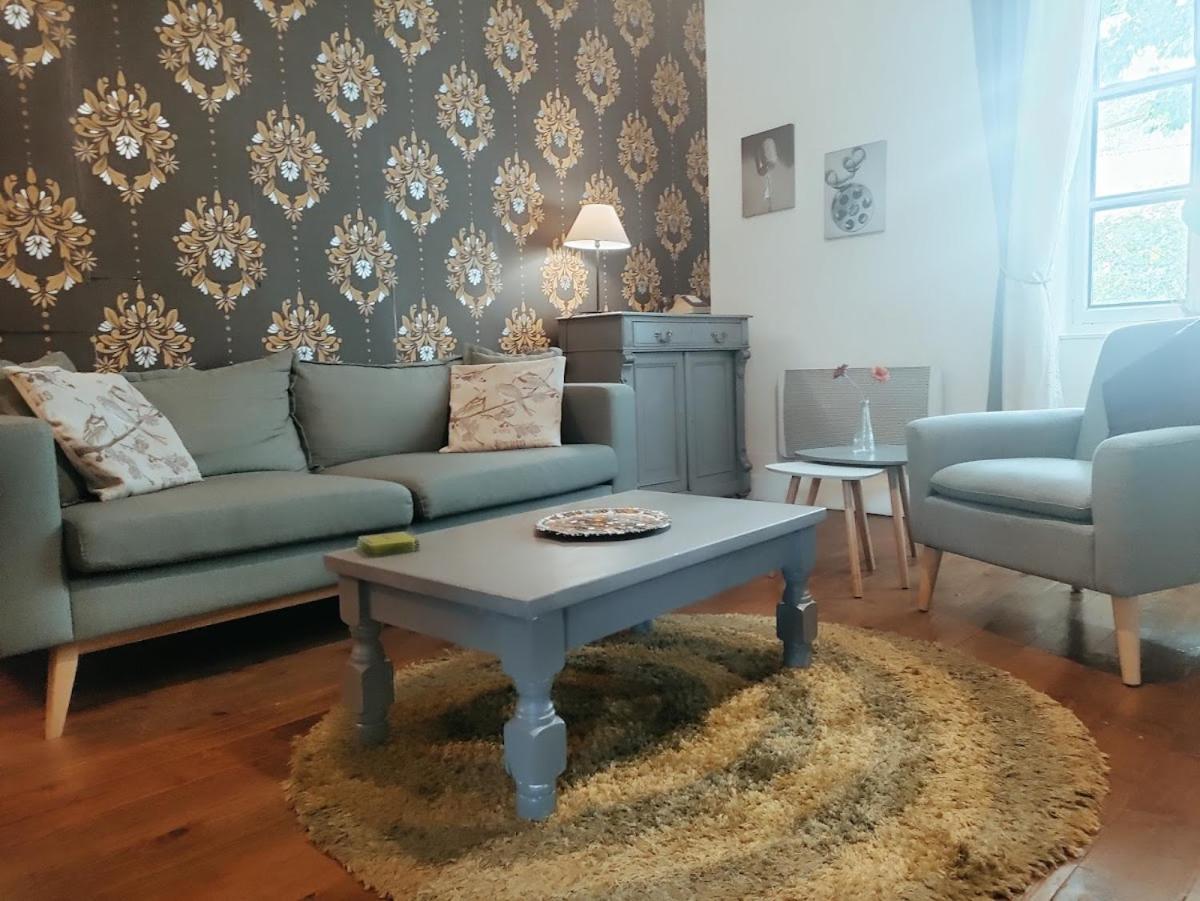 Appartements Ria Sirach Eksteriør billede