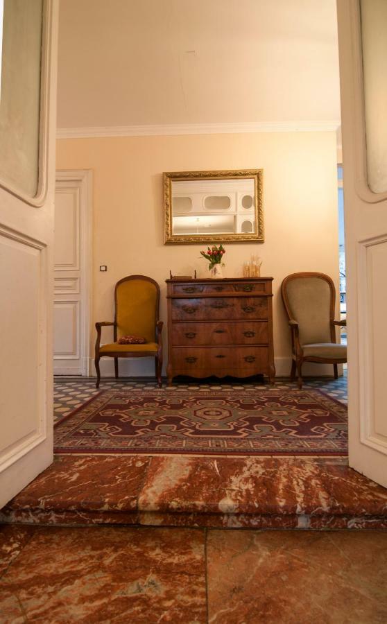 Appartements Ria Sirach Eksteriør billede